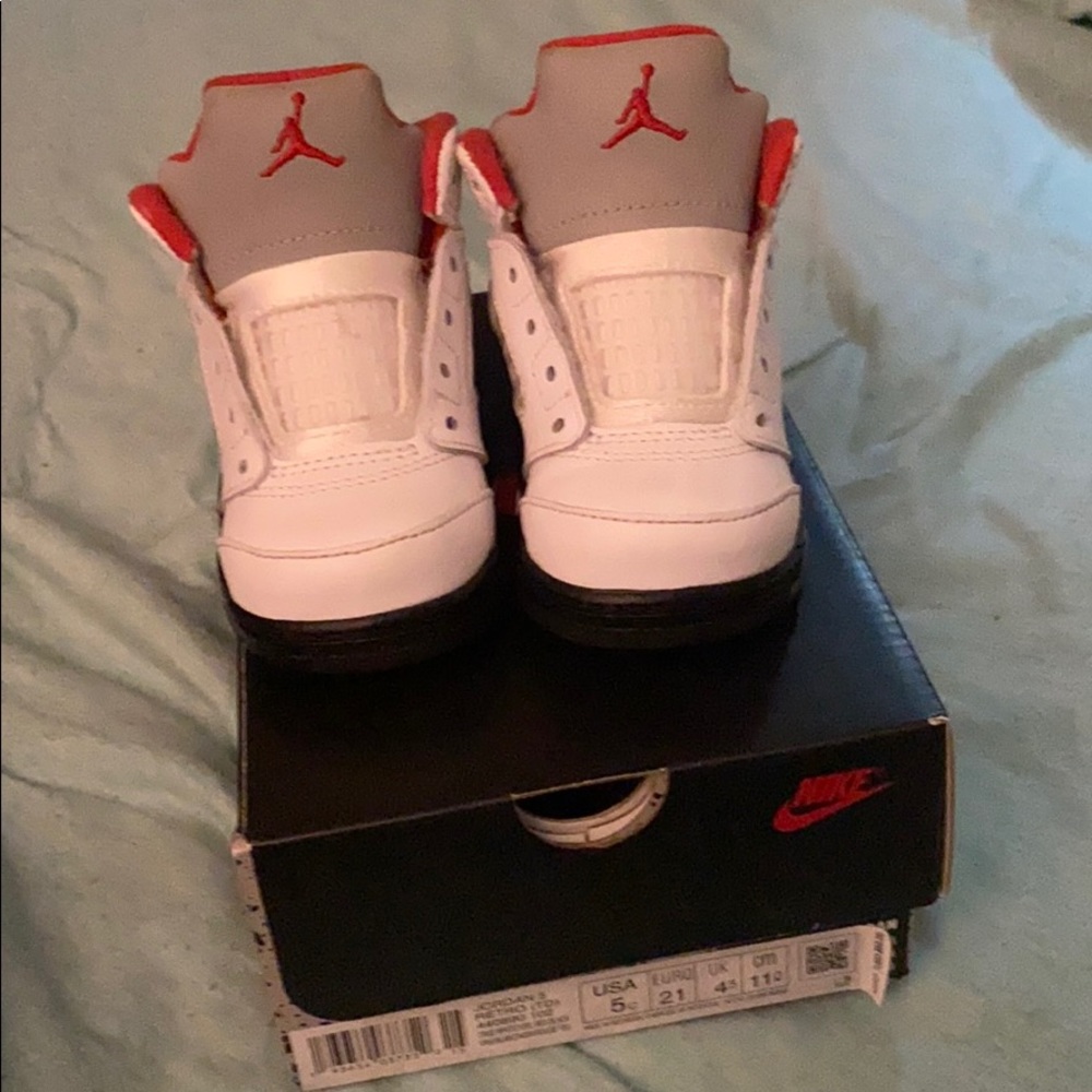 Toddler Jordan Retro 5